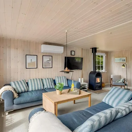 Isabel - 650m From The Sea By Interhome *